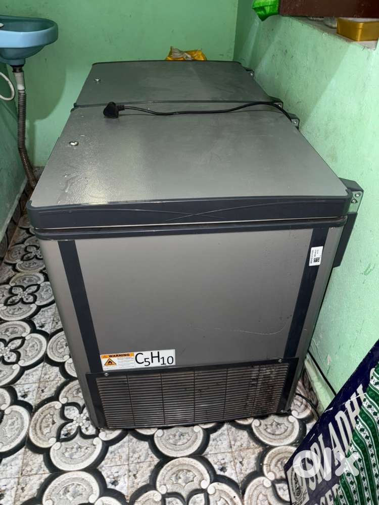 TATA voltas 310 liter, Deep freezer cum chiller