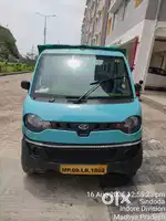 महिन्द्रा जीतो पिकअप लोडिंग
