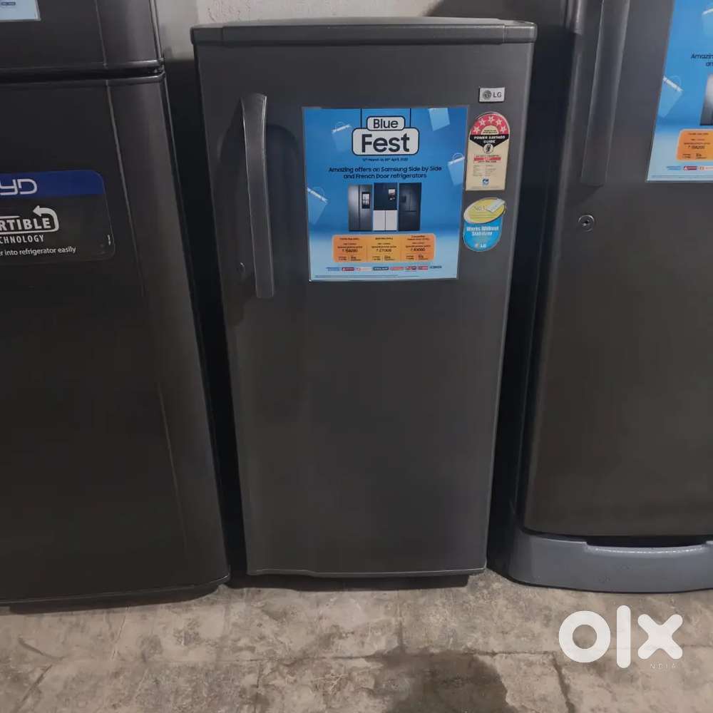 L. G single door fridge with warranty good condition