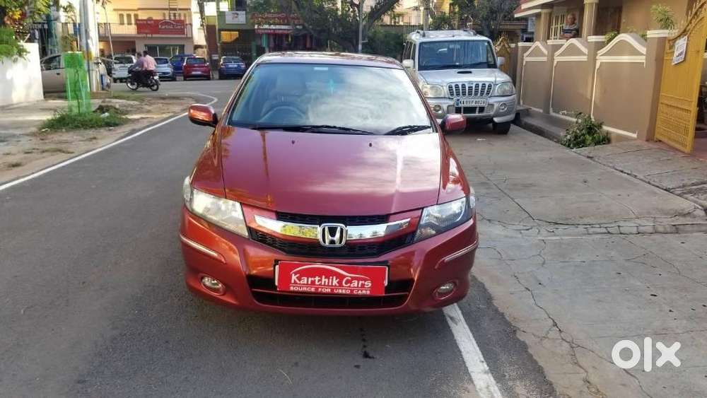Honda City V MT Exclusive, 2011, Petrol
