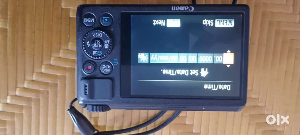 Canon powershot s100