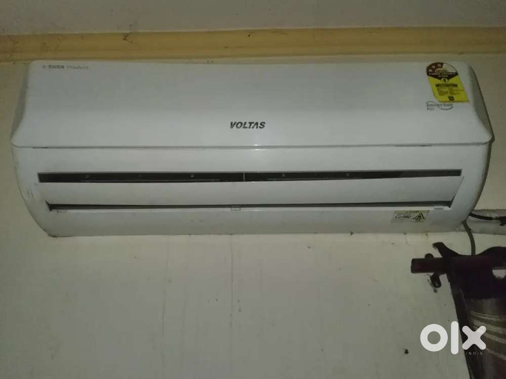 Voltas premium AC- inverter - 1.5 date of purchase 15/MAR-2023