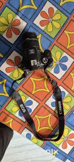 Canon 1500D
