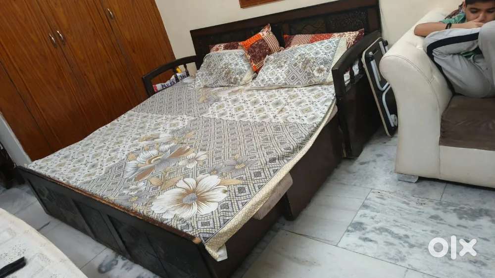 Sofa cum bed