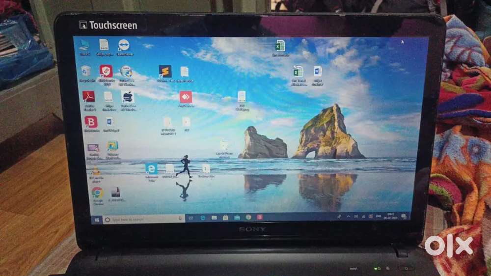 I want To sell My Sony Touchscreen laptop Sale,Hyundai Aura Audio,Tyre
