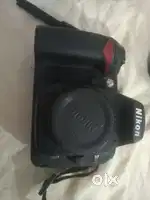 Nikkon D90 camera with kit Lence