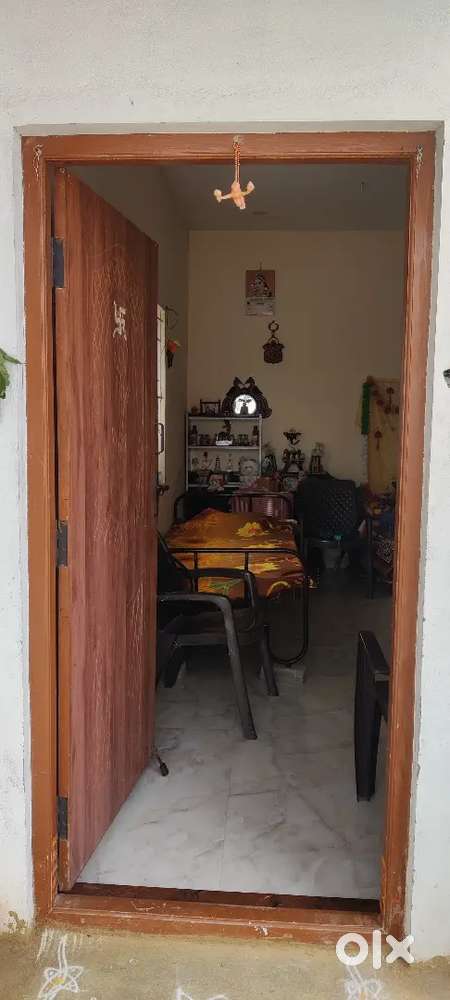 Spacious living 2 BHK House for Lease near NGGO colony, Thudiyalur.