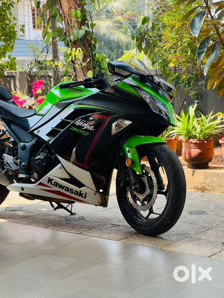 KAWASAKI NINJA 300 SINGLE OWNER
