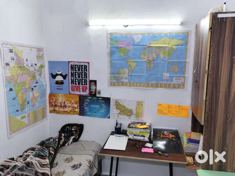 Pg for boys and girls single seater available