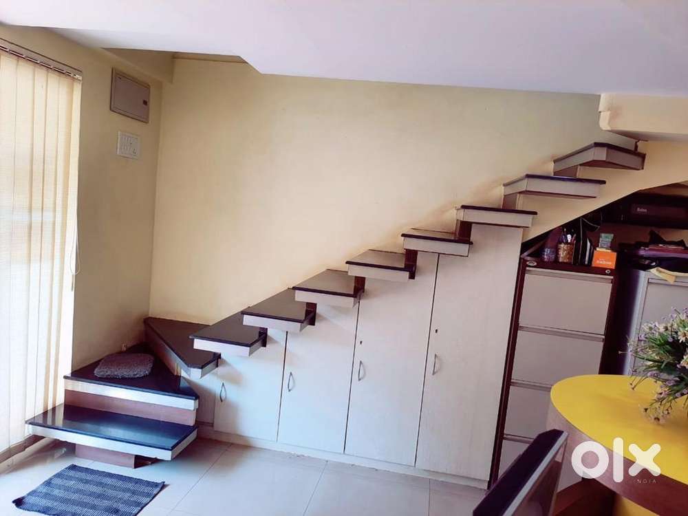 36 sqm + 36 sqm double height shop