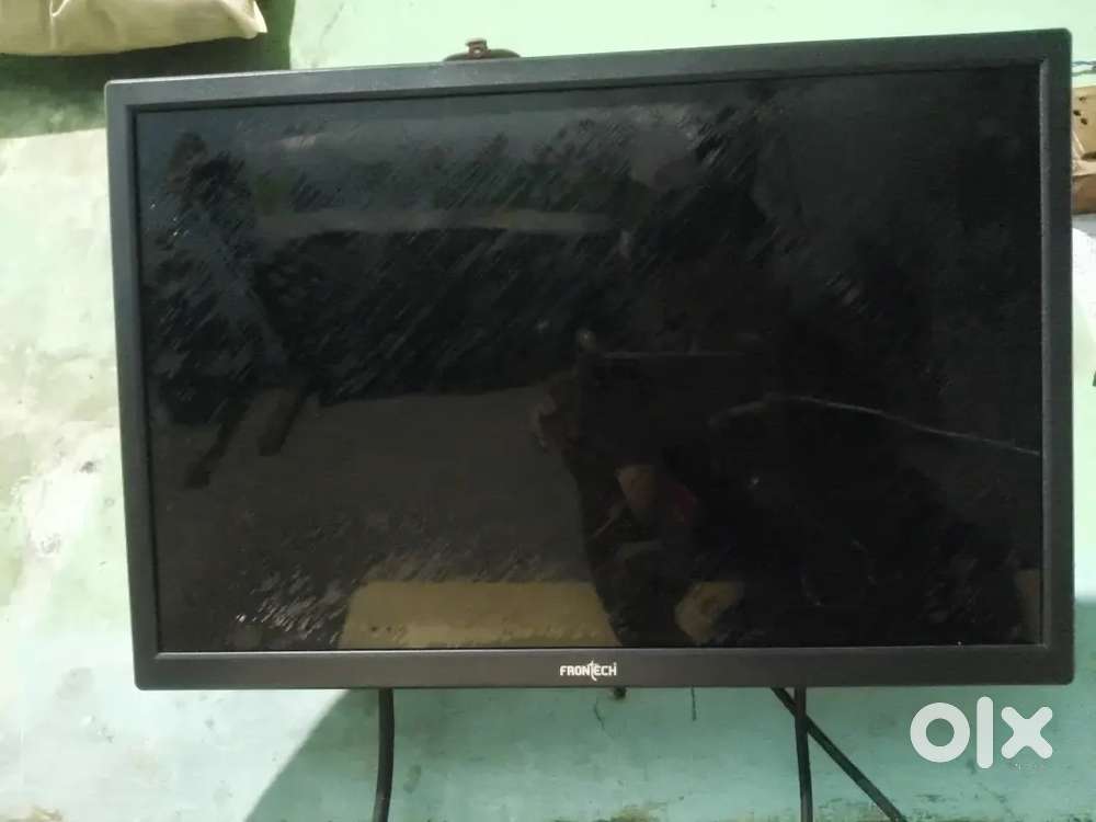 Moniter frontech + hdmi cebal kass saat daduga