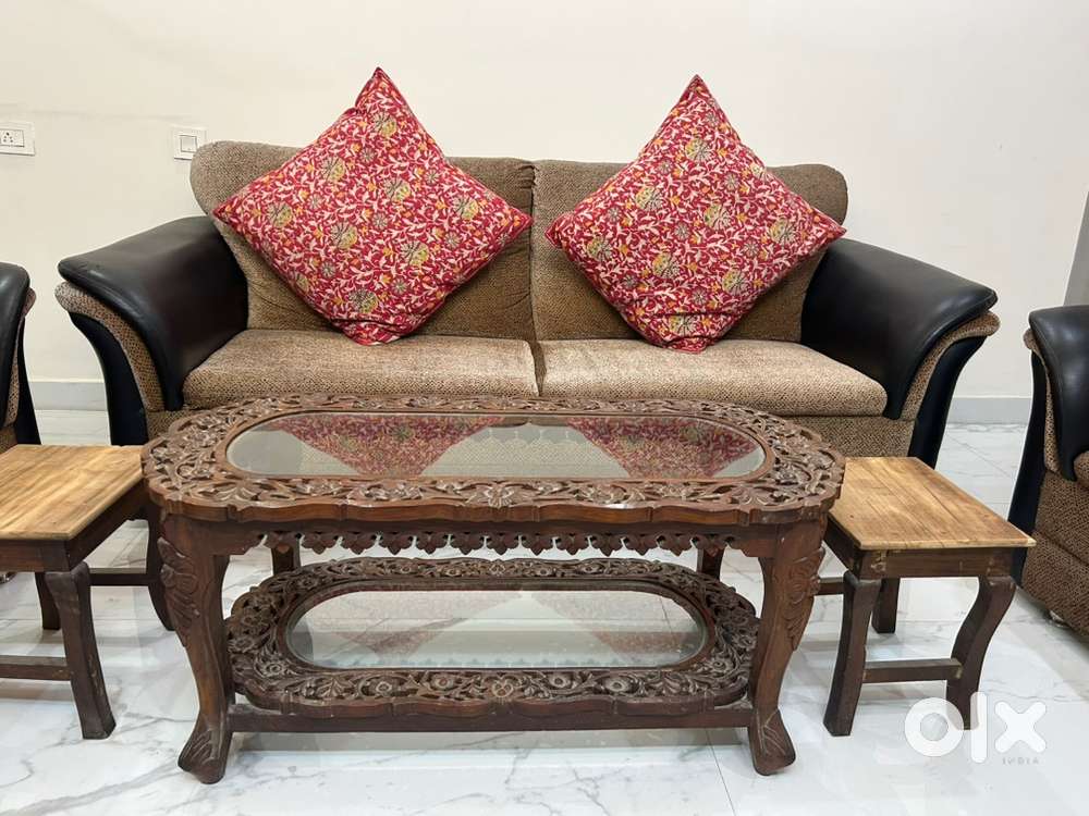 Lovely Sofa set