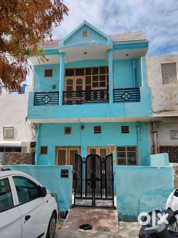 2 room set for girls