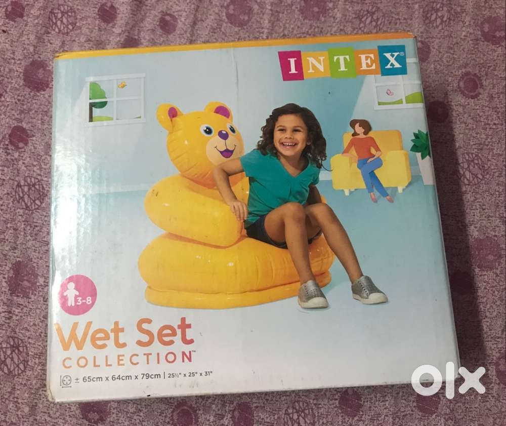 Air Chair / Travel Air Pillow / Neck Pillow / New 3.1 Watter Bottle