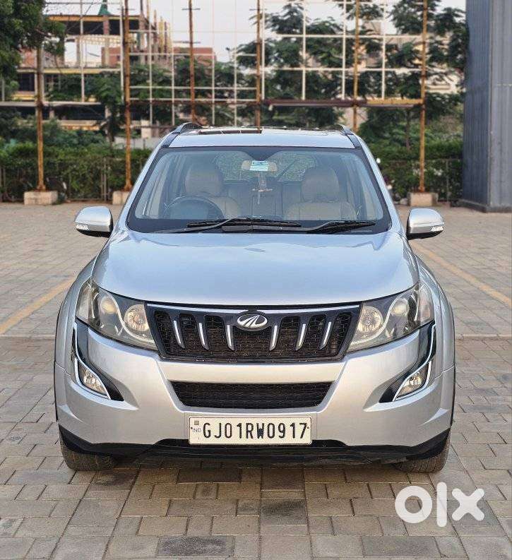 Mahindra XUV500 2.2 W10, 2016, Diesel
