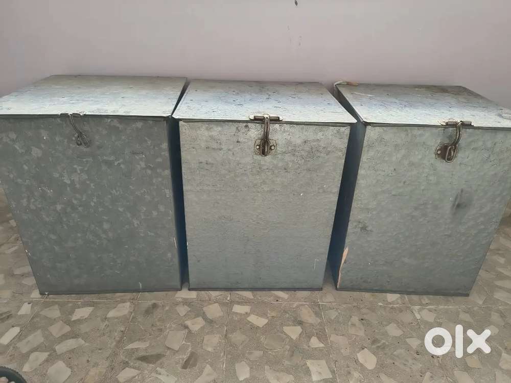 गेहूं स्टोर करने की टंकियां