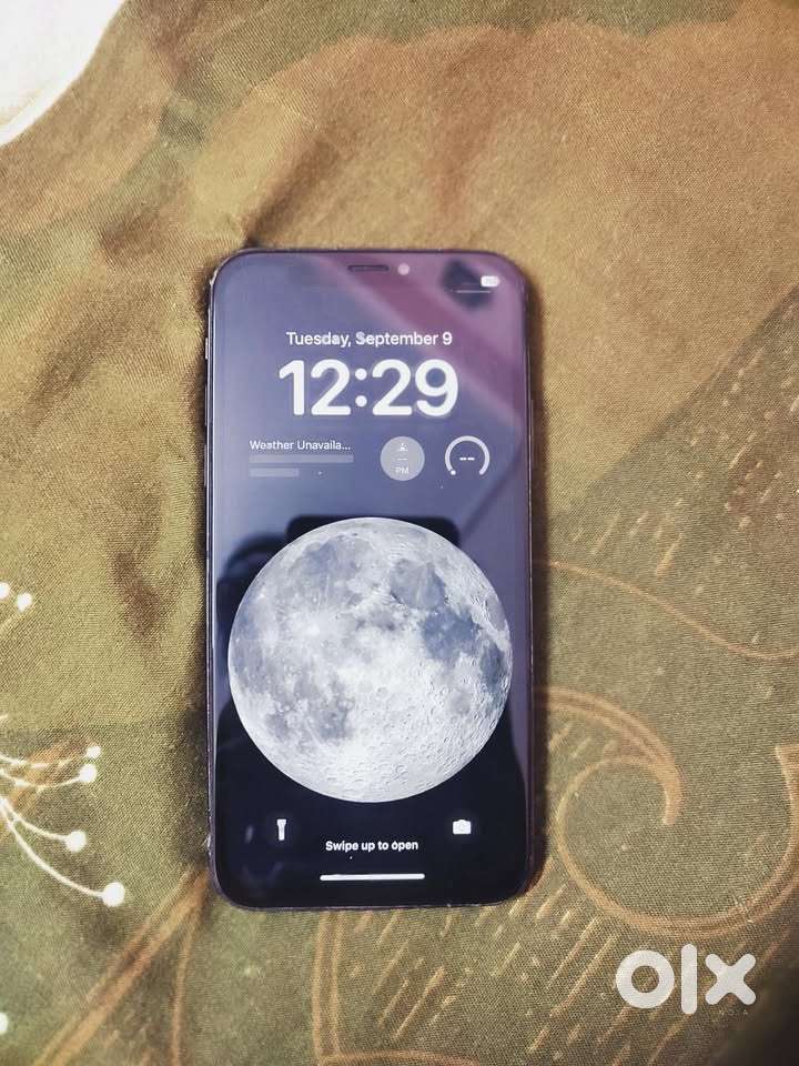 i phone x  / super condition