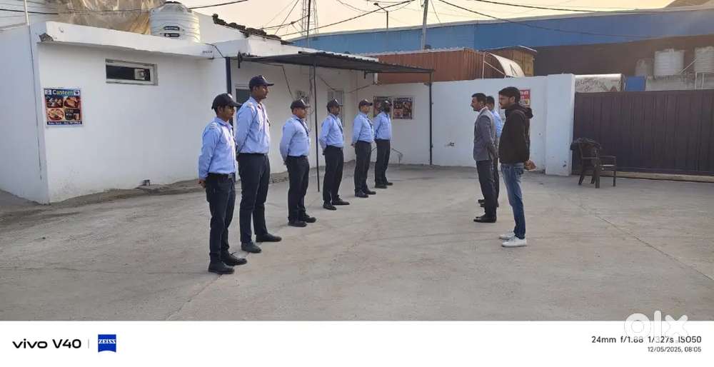 15000+PF/ESI and 2 OFF monthly