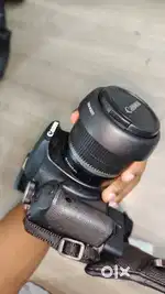 Canon EOS 500 D dslr camera