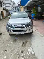 Isuzu D-Max V-Cross Well Maintained