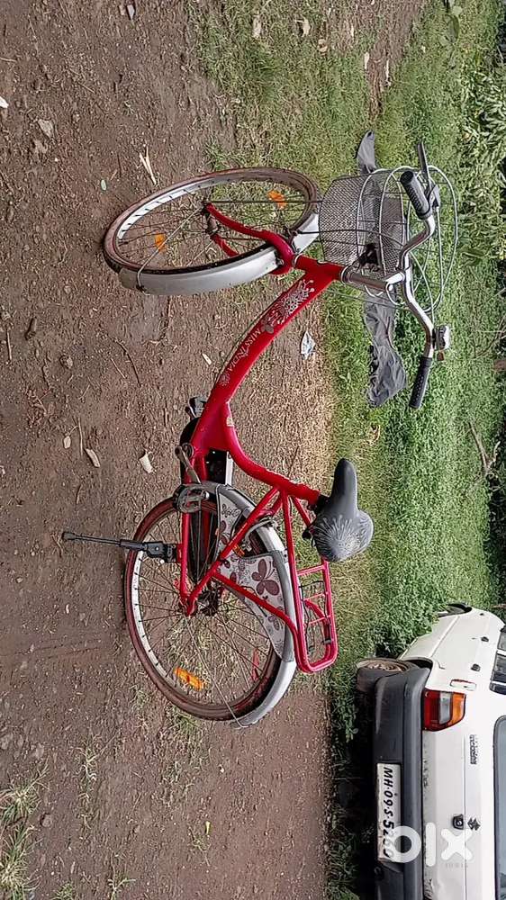 We are purchasing scooty so selling the bicycle