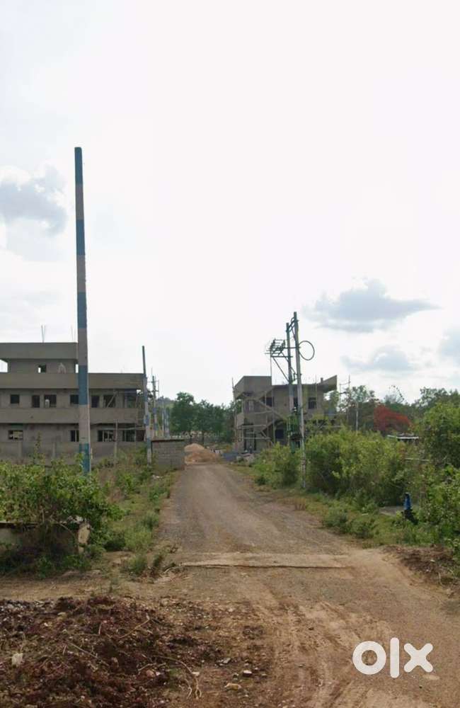 100% North East Plot, 120 feet Road connected.