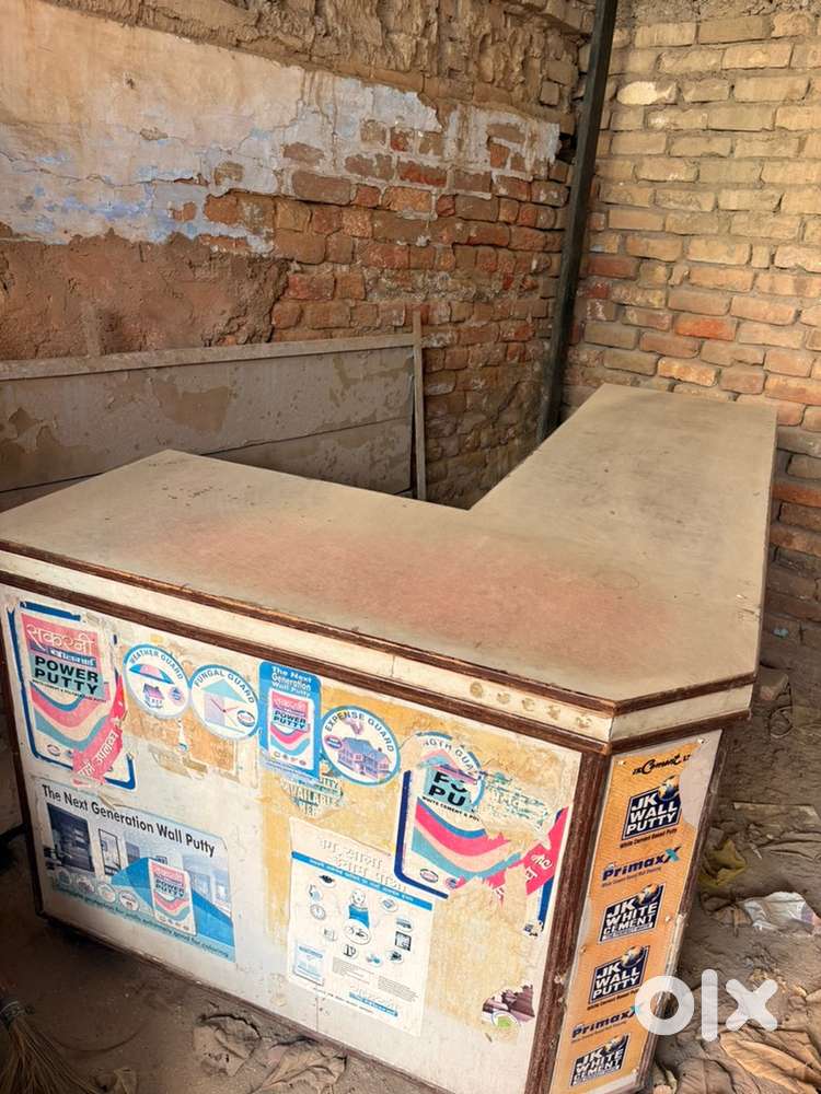 Shop counter and big almirah shelf perfect condition