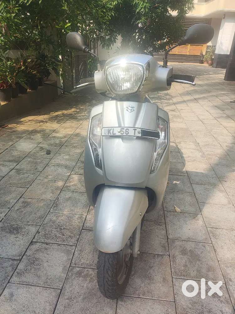 Suzuki acsess 125