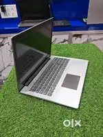 Lenevo i5 8th 8 gb 256 gb 15.6 Display size
