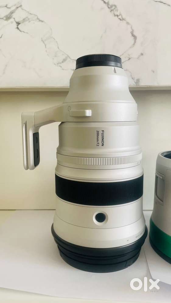 Fujifilm XF 200mm f2 professional lens