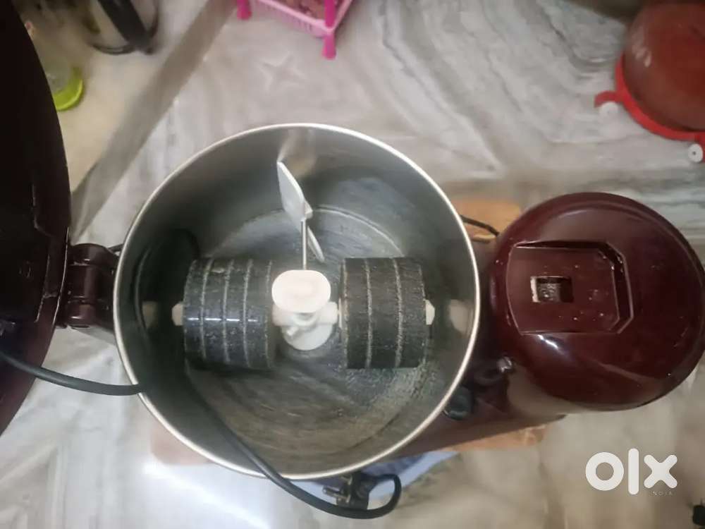 Used Grinder in Good Working Condition – For Sale