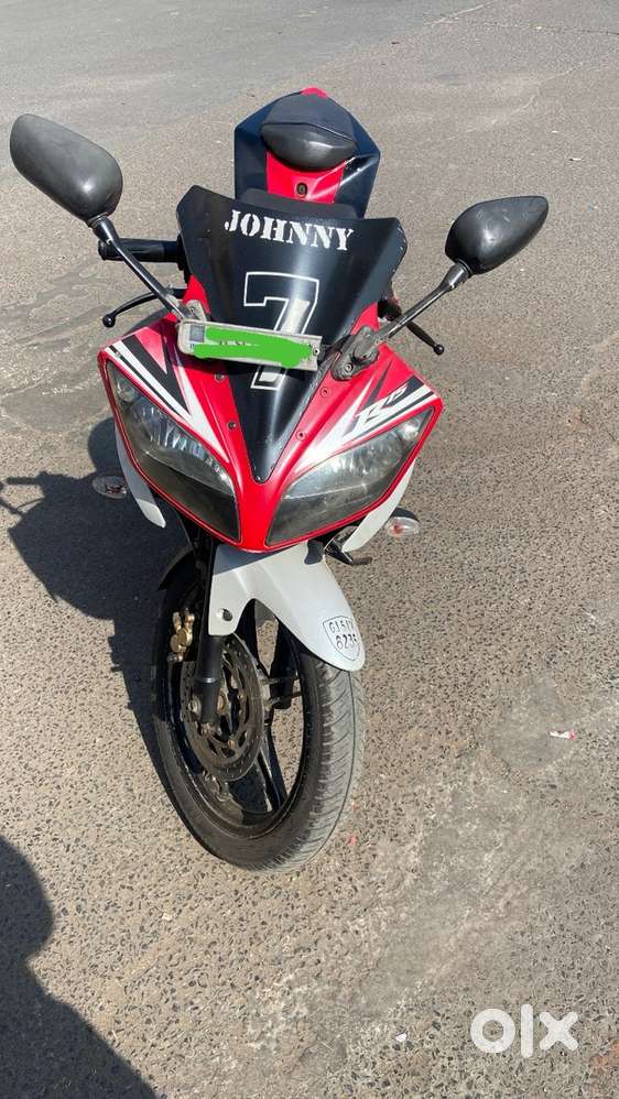 Yamaha R15 Top Condition