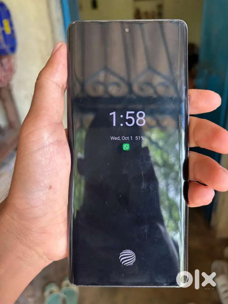Vivo v 27 128 gb