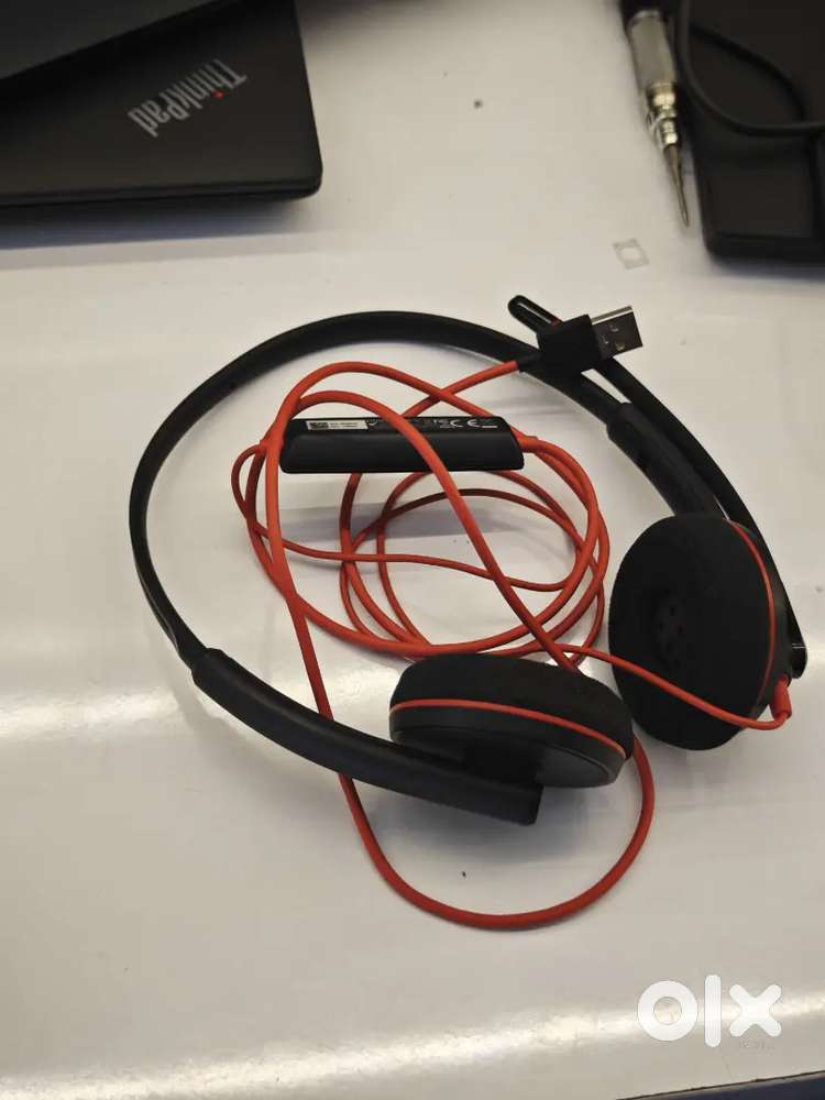 Plantronics headphone