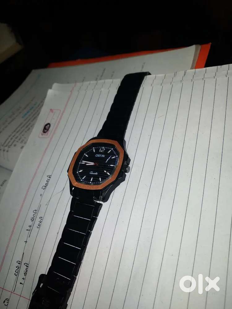 Quartz Analog Watch
