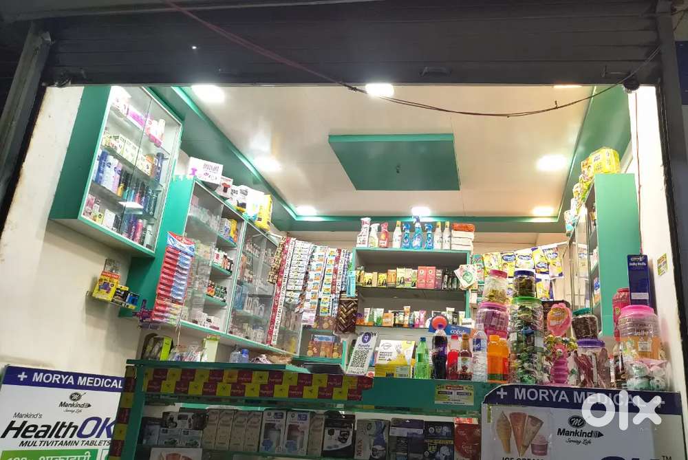 Medical furniture and setupwith refrigerator camera negotiation