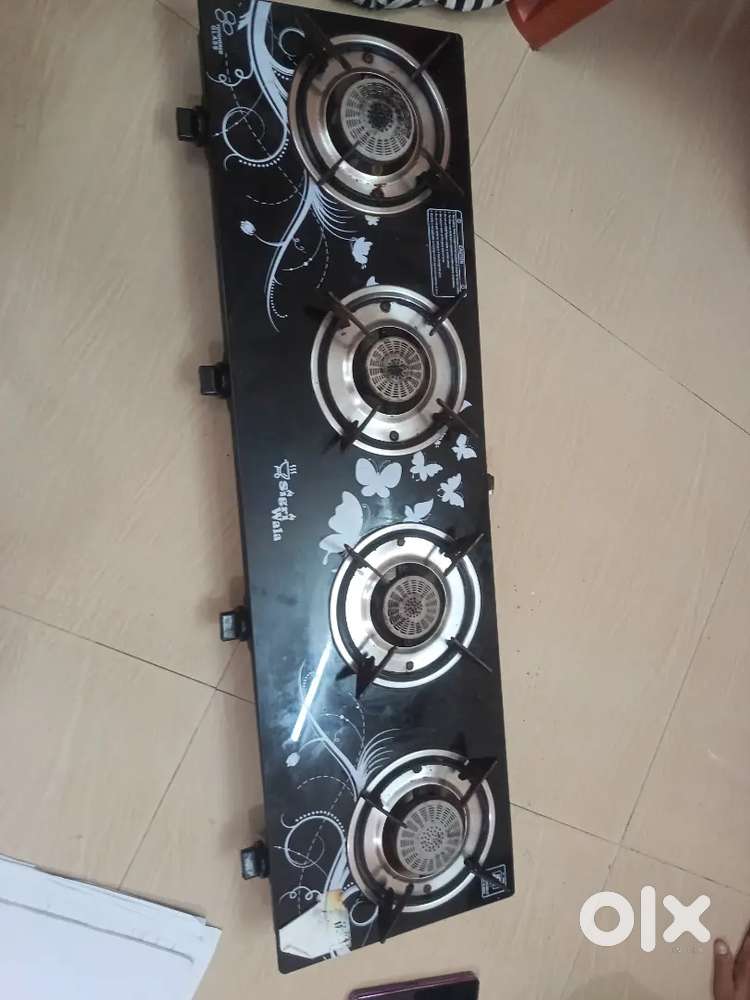 4 burner Gas stove