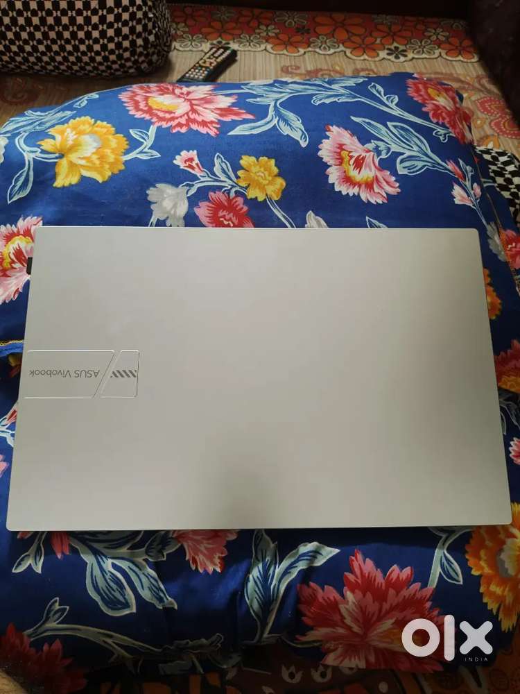 Asus vivobook 15