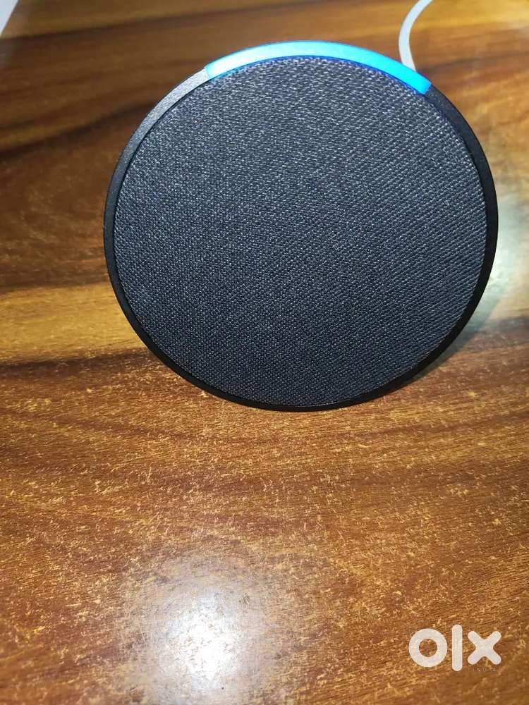 Alexa Echo Pop only 2 day used new  Bluetooth with Alexa Smartspeaker