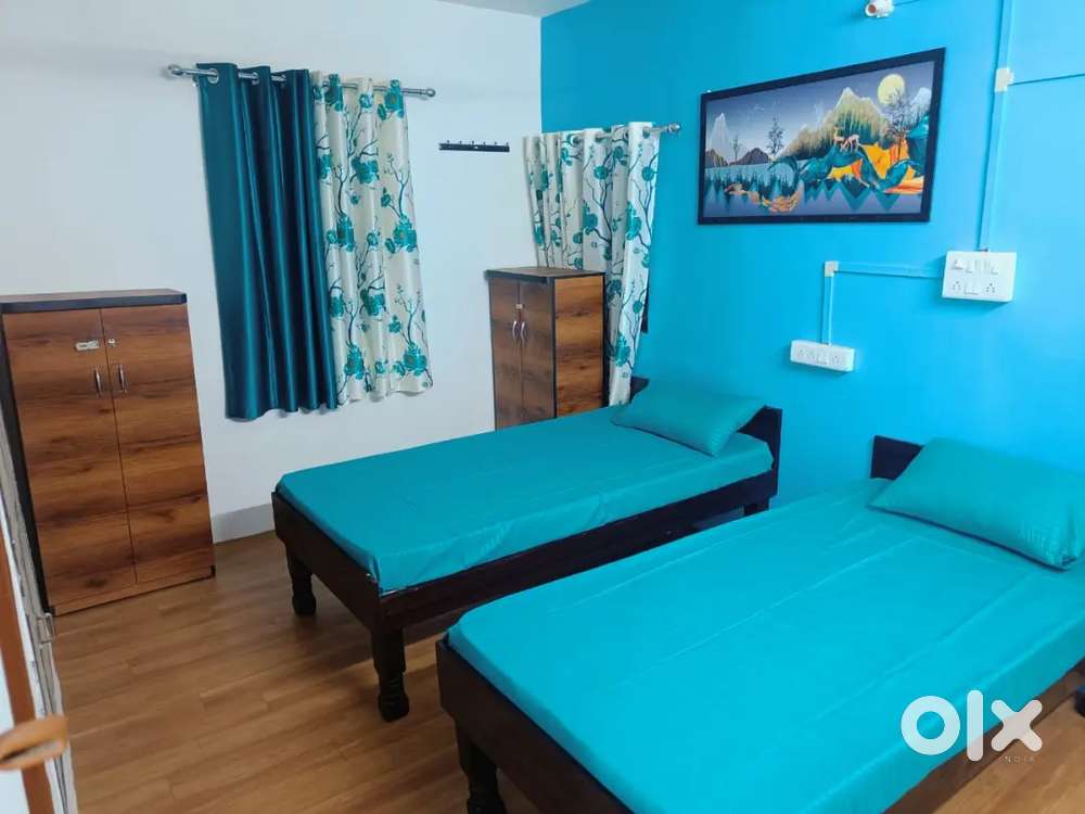 Boys and girls pg Alkapuri @Sayajigunj@Subhanpura in Vadodara