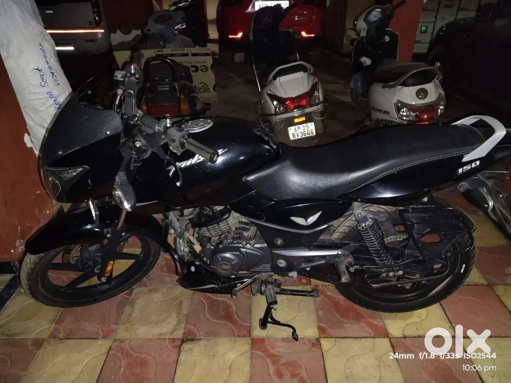 BAJAJ PULSAR 150CC