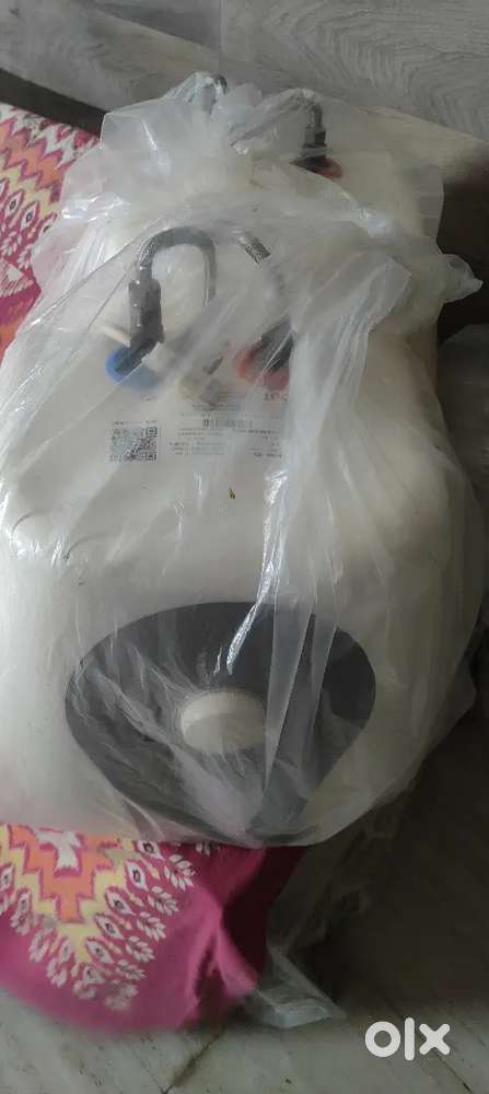 Aerosmith 25L Geyser for sale (2 pieces available)