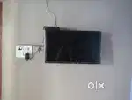 SUMSUNG LED TV 32 ENCHES