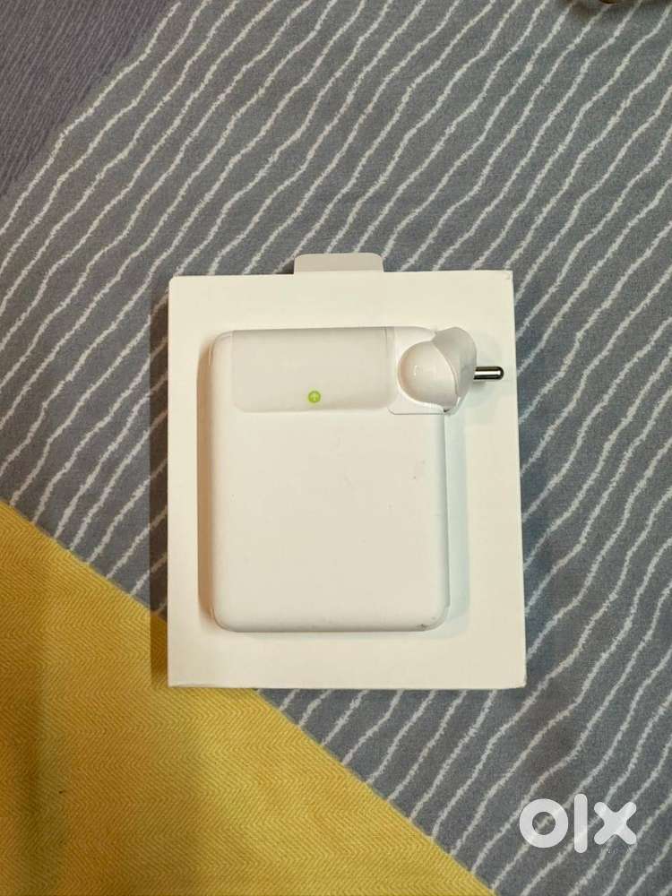 Macbook Pro Charger 140 Watts New Original Un-Used Packed