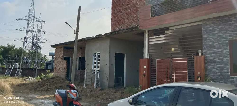 Buy 90 gaj under constructed house only in 27lacs