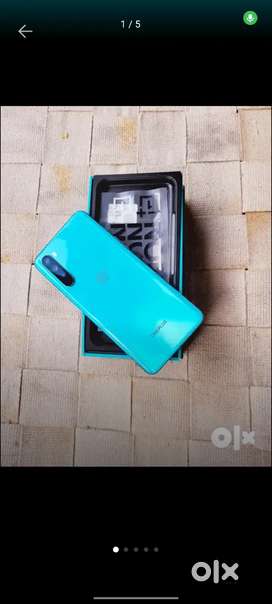 Mobile Phone in Excellent Condition used only for 6-8 months