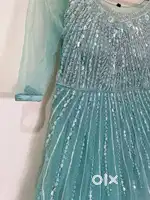 Dress one pieas