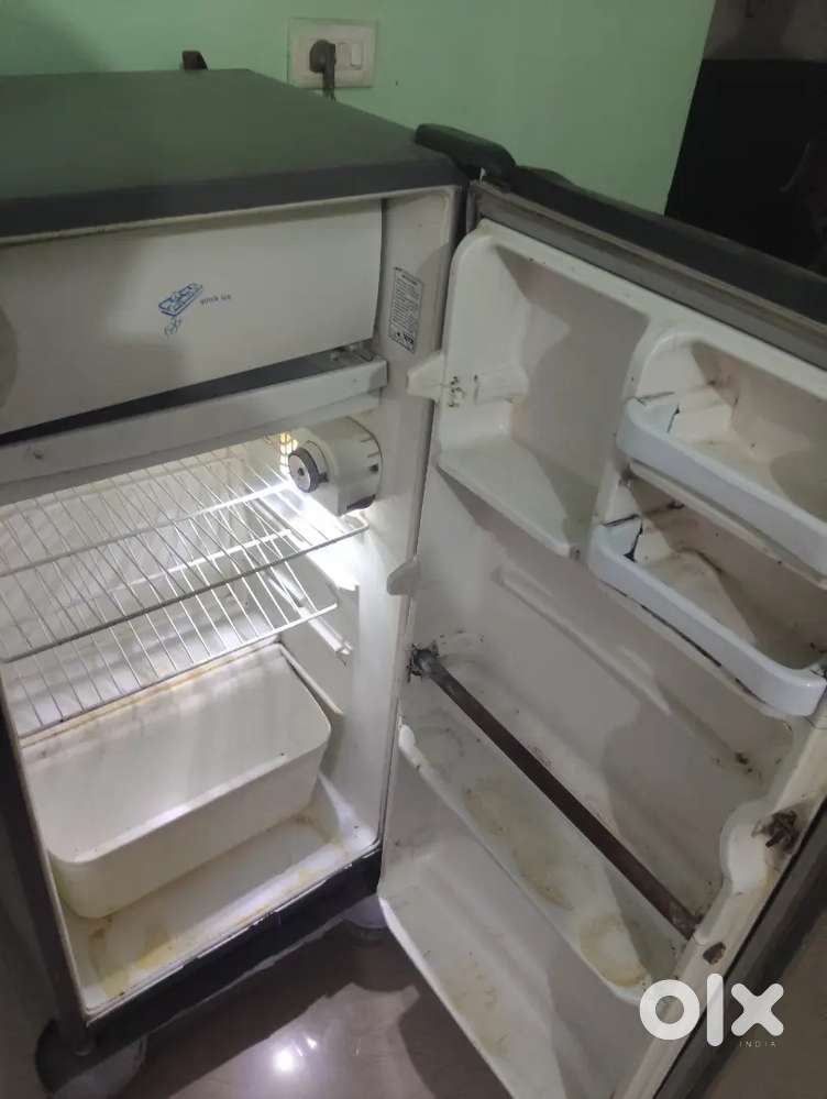 Whirlpool single door refrigerator.