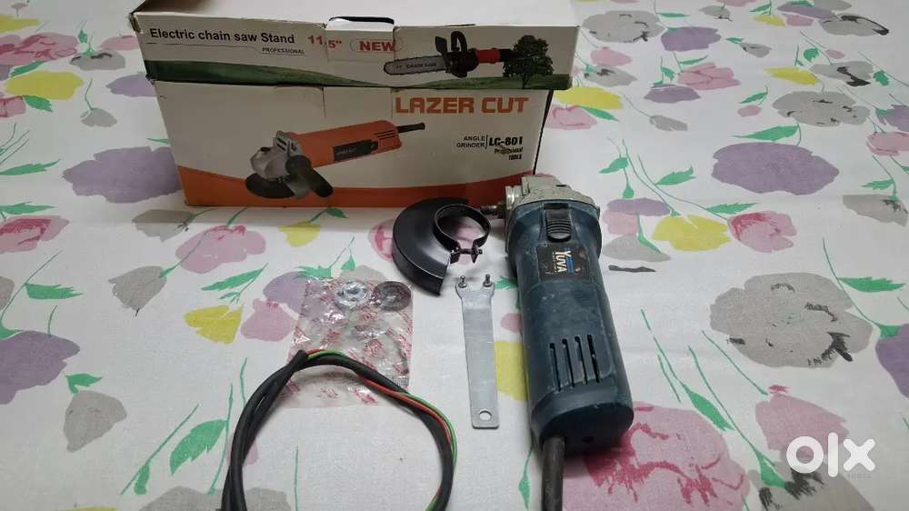 grinder and chain saw