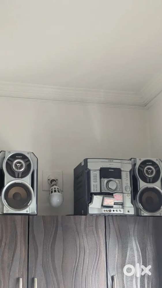 Sony music system
